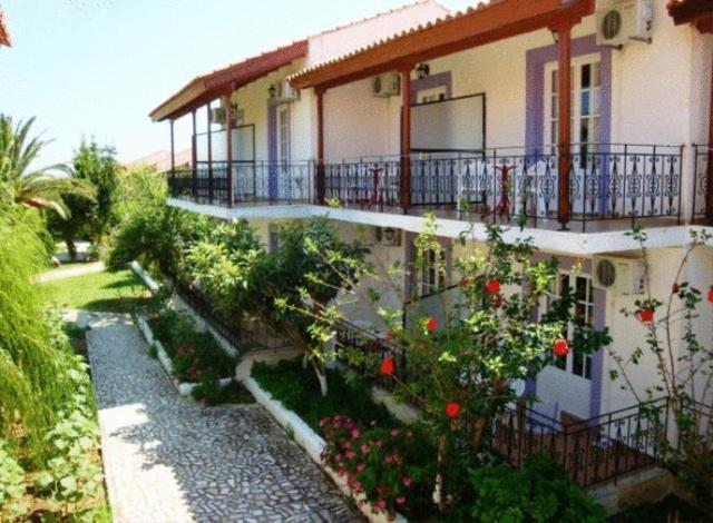 Terra Mare Hotel Agios Dimitrios  Екстериор снимка